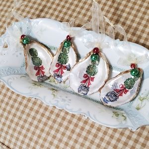 Handcrafted Oyster Topiary Ornament 🐚 🌲